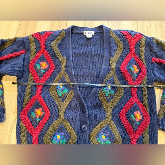Vintage 1980s JL Plum Women's Vibrant Knit Cardigan large - Picture 4 of 9